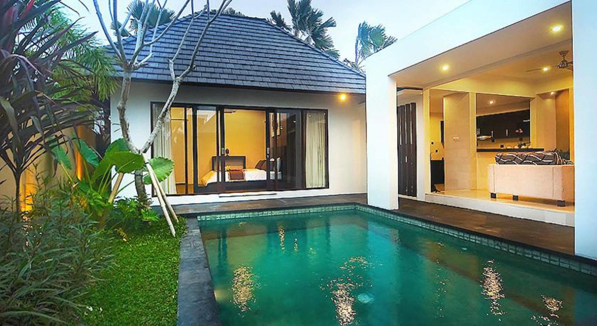 The Adnyana Villas & Spa Denpasar  Exterior photo
